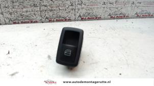 Used Electric window switch Mercedes A (W169) 2.0 A-180 CDI 16V 5-Drs. Price on request offered by Autodemontage M.J. Rutte B.V.
