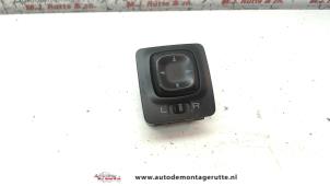 Used Mirror switch Ssang Yong Korando Cabrio (KJ) 2.9 TD Price on request offered by Autodemontage M.J. Rutte B.V.