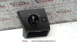 Used Light switch Mercedes S (W220) 4.0 S-400 CDI V8 32V Price € 30,00 Margin scheme offered by Autodemontage M.J. Rutte B.V.