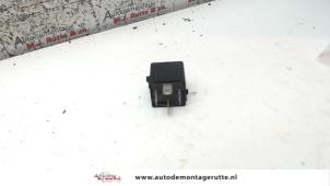 Used Relay Mercedes S (W220) 4.0 S-400 CDI V8 32V Price on request offered by Autodemontage M.J. Rutte B.V.