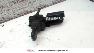 Used Rear lock cylinder Renault Clio II (BB/CB) 1.4 Price on request offered by Autodemontage M.J. Rutte B.V.