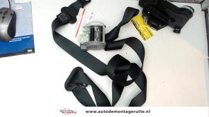 Used Rear seatbelt, right Peugeot 108 1.0 12V Price on request offered by Autodemontage M.J. Rutte B.V.