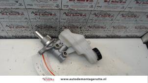 Usagé Cylindre de frein principal Peugeot 108 1.0 12V Prix sur demande proposé par Autodemontage M.J. Rutte B.V.