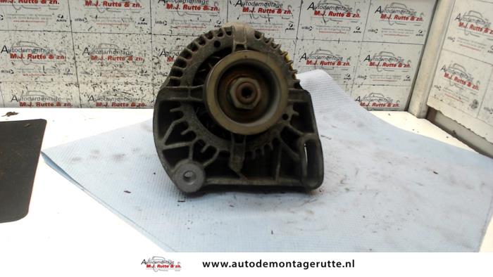 Begagnade Dynamo Fiat Punto II (188) 1.2 16V Pris på förfrågan erbjuds av Autodemontage M.J. Rutte B.V.