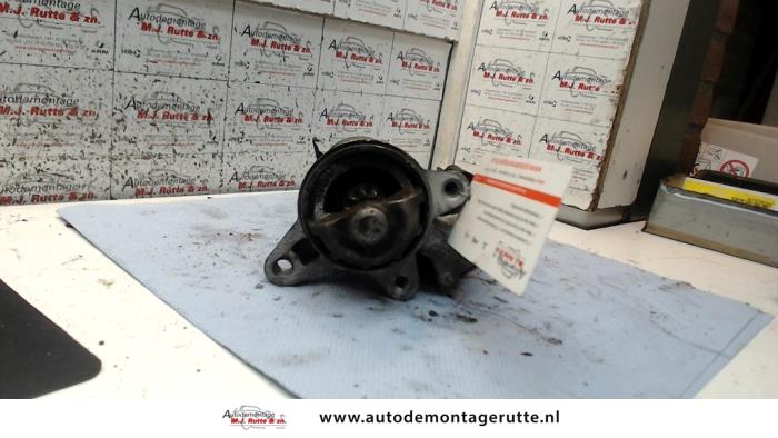 Używane Rozrusznik Ford Escort 6 (ALL) 1.6 16V,Pacific Cena na żądanie oferowane przez Autodemontage M.J. Rutte B.V.