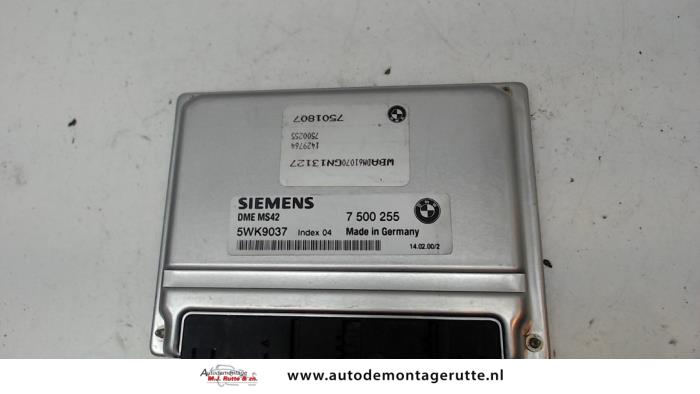 Used Engine management computer BMW 5 serie (E39) 528i 24V Price on request offered by Autodemontage M.J. Rutte B.V.