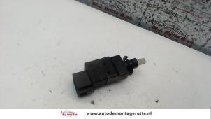Used Brake light switch Mercedes A (W169) 2.0 A-180 CDI 16V 5-Drs. Price on request offered by Autodemontage M.J. Rutte B.V.