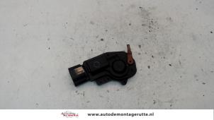 Used Central locking motor Peugeot 107 1.0 12V Price on request offered by Autodemontage M.J. Rutte B.V.