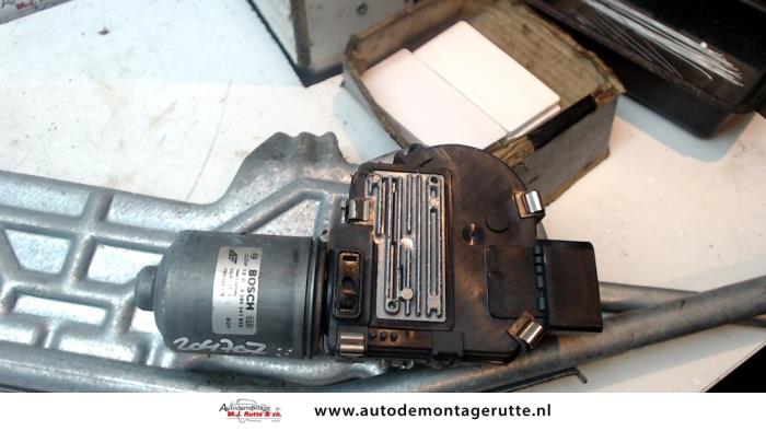 Scheibenwischermotor+Mechanik van een Seat Alhambra (7V8/9) 1.9 TDi 130 2004