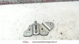 Used Tailgate lock stop Citroen C1 1.0 12V Price on request offered by Autodemontage M.J. Rutte B.V.