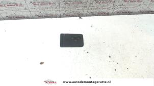 Used Card reader (lock) Renault Scénic II (JM) 2.0 16V Price on request offered by Autodemontage M.J. Rutte B.V.