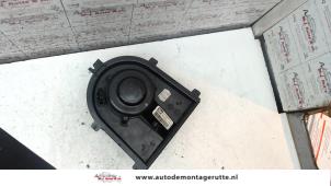 Used Heating and ventilation fan motor Volkswagen Bora (1J2) 2.0 Price on request offered by Autodemontage M.J. Rutte B.V.