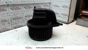Used Heating and ventilation fan motor Citroen Jumper (U5) 2.2 HDi Price on request offered by Autodemontage M.J. Rutte B.V.