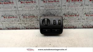 Used Light switch Volvo S80 (TR/TS) 2.4 T Turbo 20V Price on request offered by Autodemontage M.J. Rutte B.V.