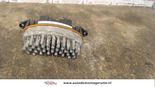 Used Heater resistor Ford Mondeo III Wagon 2.0 16V Price on request offered by Autodemontage M.J. Rutte B.V.