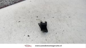 Used Electric window switch Honda Logo (GA33) 1.3 Price on request offered by Autodemontage M.J. Rutte B.V.