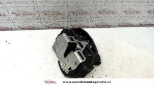 Used Rear door mechanism 4-door, right BMW 3 serie Touring (E91) 320d 16V Corporate Lease Price on request offered by Autodemontage M.J. Rutte B.V.