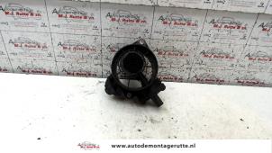 Used Air mass meter Mercedes E Combi (S211) 2.2 E-220 CDI 16V Price on request offered by Autodemontage M.J. Rutte B.V.