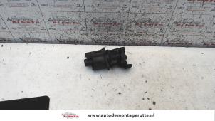 Used Tailgate switch Peugeot 107 1.0 12V Price on request offered by Autodemontage M.J. Rutte B.V.