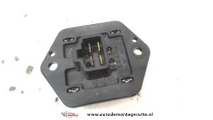 Used Heater resistor Mitsubishi Lancer Wagon (CS) 1.6 16V Price on request offered by Autodemontage M.J. Rutte B.V.