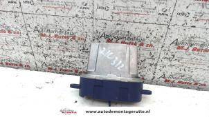 Used Heater resistor Alfa Romeo 159 Sportwagon (939BX) 1.9 JTDm Price on request offered by Autodemontage M.J. Rutte B.V.