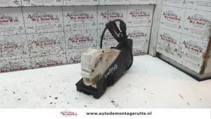 Used Rear door mechanism 4-door, right Seat Alhambra (7V8/9) 1.9 TDi 115 Price on request offered by Autodemontage M.J. Rutte B.V.