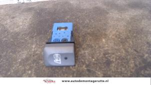 Used Rear window heating switch Honda Jazz (GD/GE2/GE3) 1.2 i-DSi Price on request offered by Autodemontage M.J. Rutte B.V.