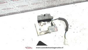 Used Tailgate lock mechanism Jaguar X-type 2.1 V6 24V Price on request offered by Autodemontage M.J. Rutte B.V.