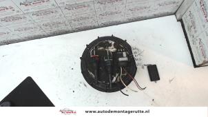 Used Electric fuel pump Renault Twingo (C06) 1.2 16V Price on request offered by Autodemontage M.J. Rutte B.V.