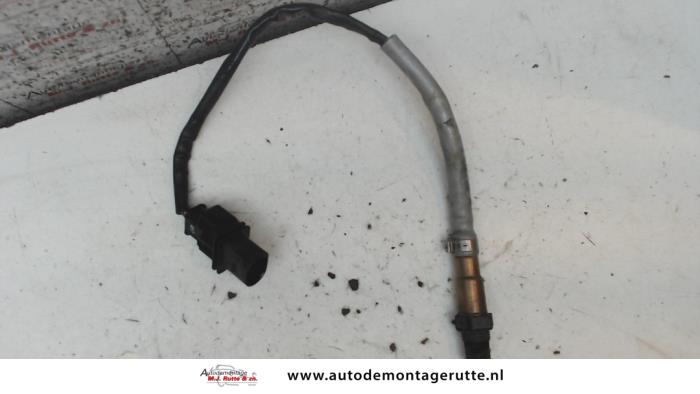 Sonde lambda d'un Audi A5 (8T3) 2.0 TDI 16V 2009