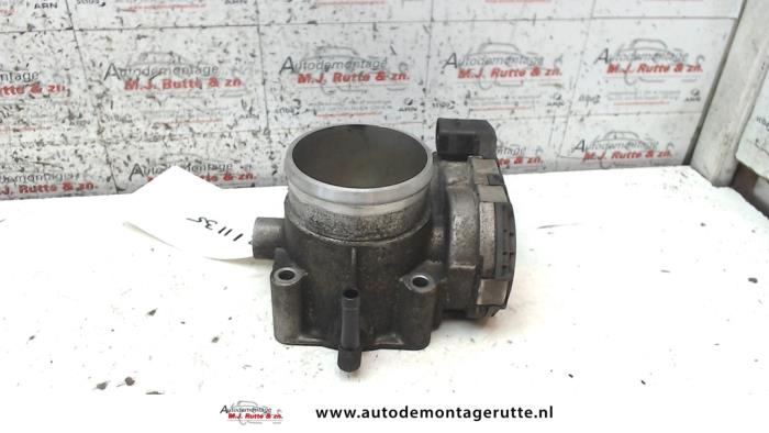 Throttle body from a Seat Leon (1M1) 1.8 20V Turbo 2003