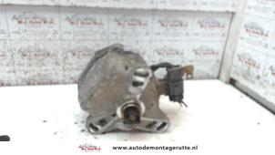 Gebrauchte Zündung (komplett) Honda Civic (MA/MB) 1.5i VTEC-E 16V Preis € 50,00 Margenregelung angeboten von Autodemontage M.J. Rutte B.V.