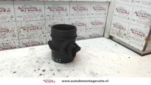 Used Airflow meter Ford Mondeo III Wagon 1.8 16V SCI Price on request offered by Autodemontage M.J. Rutte B.V.