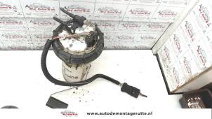 Gebrauchte Kraftstoffpumpe Elektrisch Citroen Xsara Picasso (CH) 1.6 Preis auf Anfrage angeboten von Autodemontage M.J. Rutte B.V.