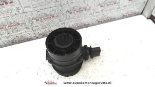 Gebrauchte Luftmengenmesser Mercedes Vito (639.6) 2.2 115 CDI 16V Preis auf Anfrage angeboten von Autodemontage M.J. Rutte B.V.
