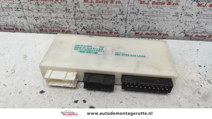 Używane Modul Comfort BMW 5 serie Touring (E39) 525i 24V Cena na żądanie oferowane przez Autodemontage M.J. Rutte B.V.