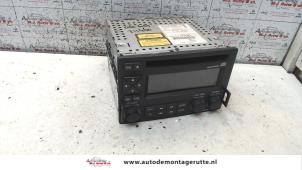 Używane Radio Volvo S60 I (RS/HV) 2.4 20V 140 Cena na żądanie oferowane przez Autodemontage M.J. Rutte B.V.