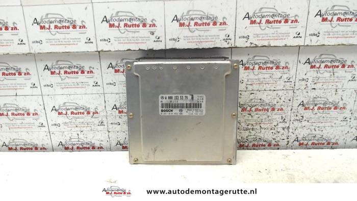 Used Engine management computer Mercedes C (W203) 2.2 C-200 CDI 16V Price on request offered by Autodemontage M.J. Rutte B.V.