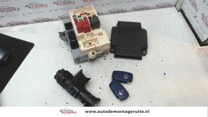 Used Ignition lock + computer Fiat Stilo (192A/B) 1.8 16V 5-Drs. Price on request offered by Autodemontage M.J. Rutte B.V.
