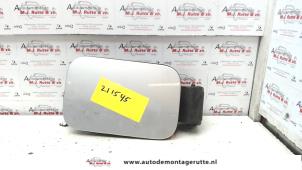Used Tank cap cover Renault Scénic II (JM) 1.6 16V Price on request offered by Autodemontage M.J. Rutte B.V.