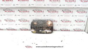Used Mirror glass, right Renault Scénic II (JM) 1.6 16V Price on request offered by Autodemontage M.J. Rutte B.V.