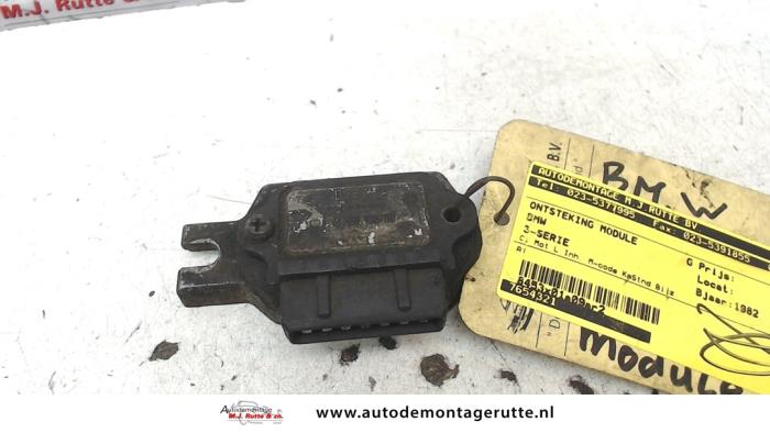 Używane Modul zaplonowy BMW 5 serie (E28) 518i Cena na żądanie oferowane przez Autodemontage M.J. Rutte B.V.
