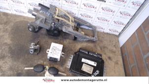 Used Ignition lock + computer BMW Mini One/Cooper (R50) 1.6 16V One Price on request offered by Autodemontage M.J. Rutte B.V.