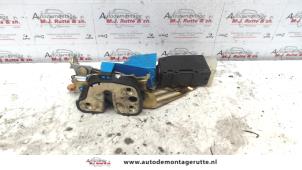 Used Door lock mechanism 2-door, right Saab 9-3 I (YS3D) 2.0t 16V Ecopower Price on request offered by Autodemontage M.J. Rutte B.V.