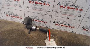 Used Door lock cylinder, left Kia Picanto (BA) 1.0 12V Price on request offered by Autodemontage M.J. Rutte B.V.