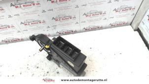 Used Door window motor Volkswagen Polo IV (9N1/2/3) 1.2 12V Price on request offered by Autodemontage M.J. Rutte B.V.