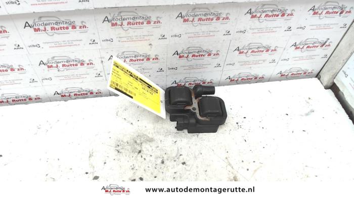 Gebrauchte Zündspule Mercedes ML I (163) 320 3.2 V6 18V Autom. Preis auf Anfrage angeboten von Autodemontage M.J. Rutte B.V.