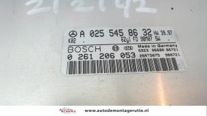 Usagé Ordinateur gestion moteur Mercedes ML I (163) 320 3.2 V6 18V Autom. Prix sur demande proposé par Autodemontage M.J. Rutte B.V.