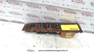 Used Multi-functional window switch Kia Sorento I (JC) 2.4 16V Price on request offered by Autodemontage M.J. Rutte B.V.
