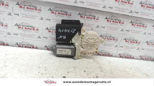 Used Door window motor Seat Cordoba (6L2) 1.4 16V Price on request offered by Autodemontage M.J. Rutte B.V.